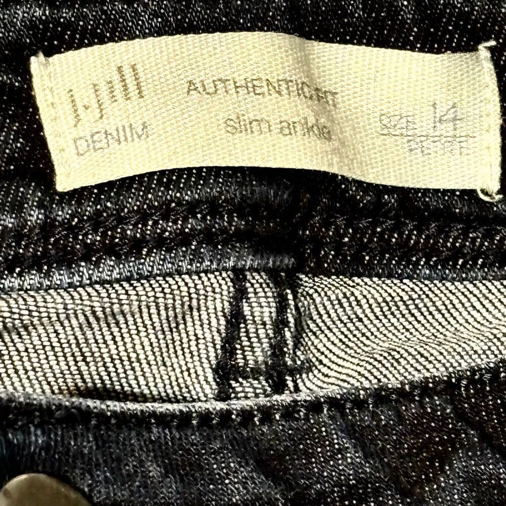 J. Jill Denim 14 Petite embroidered flowers Authentic Fit slim ankle jeans - Picture 9 of 11